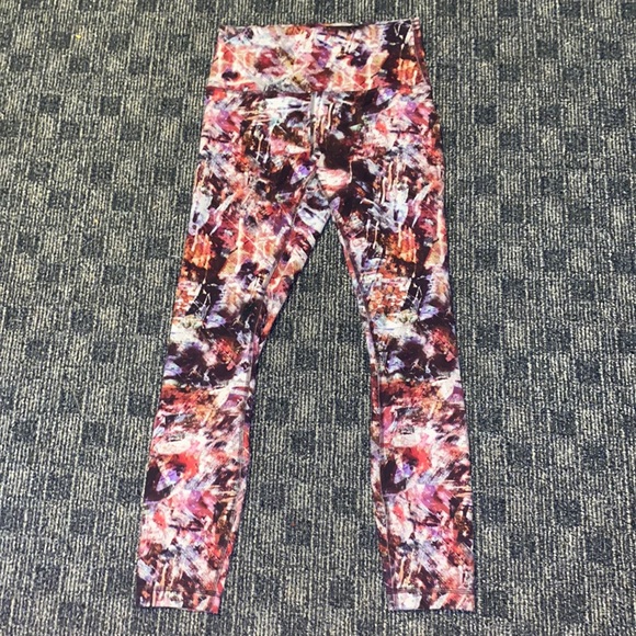 Lululemon High Waisted Leggings Size 6 - Picture 1 of 4